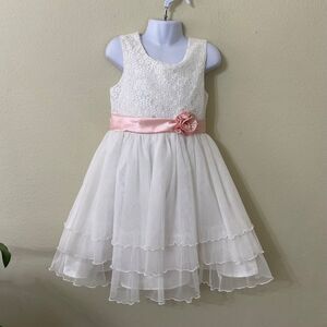 Jona Michelle Flower Girl size 6 White Pink Formal Dress Wedding textured bodice